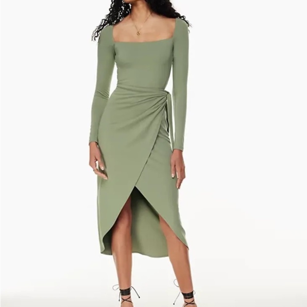 Wilfred Saturn long sleeve dress in sage
